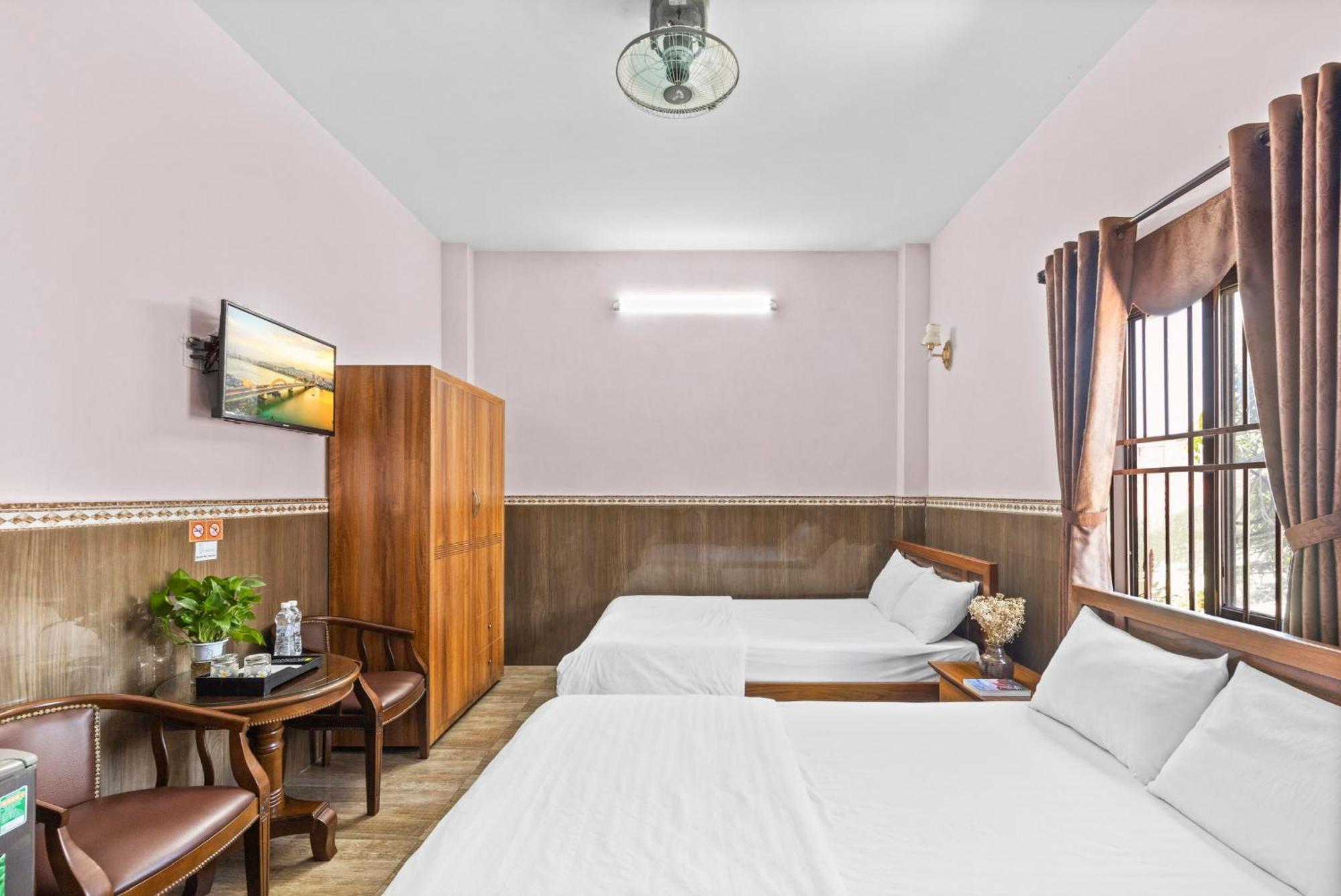 Moc Nhien Hotel Da Nang Exteriör bild